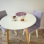 Apartament Purple